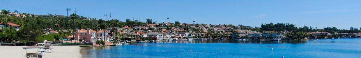 https://easyads.biz/wp-content/uploads/2022/02/Aerial-view-of-Lake-Mission-Viejo-and-beach-Playa-Del-Norte.jpg