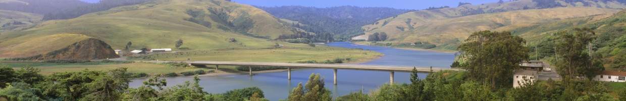 https://easyads.biz/wp-content/uploads/2022/02/Bridge-over-Russian-River-Sonoma-County-California.jpg