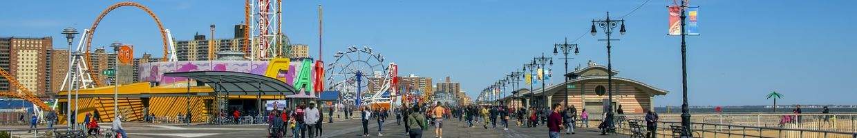 https://easyads.biz/wp-content/uploads/2022/02/Brooklyn-Boardwalk.jpg