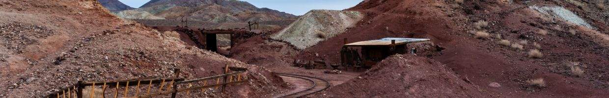 https://easyads.biz/wp-content/uploads/2022/02/Calico-Ghost-Town-near-Barstow-California.jpg