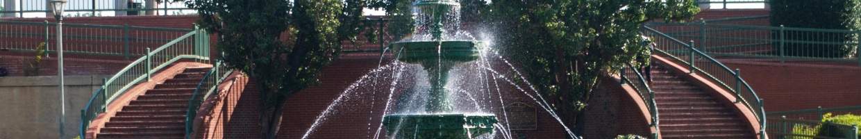 https://easyads.biz/wp-content/uploads/2022/02/Fountain-at-9st-Street-and-Riverwalk-in-Augusta-Georgia.jpg