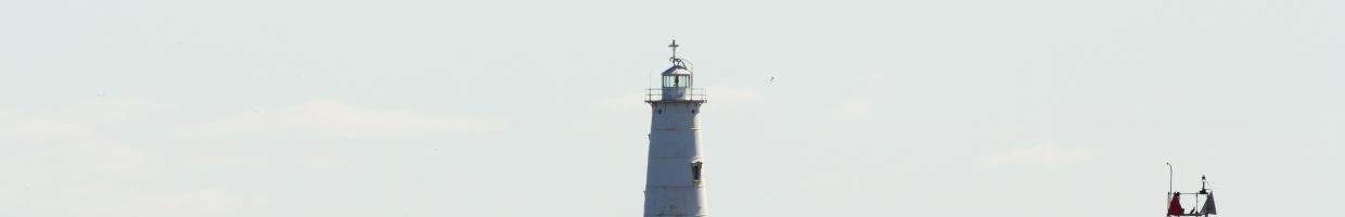 https://easyads.biz/wp-content/uploads/2022/02/Great-Beds-Lighthouse-in-Raritan-Bay.jpg