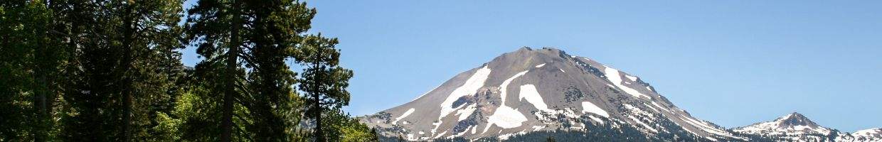 https://easyads.biz/wp-content/uploads/2022/02/Lassen-Volcanic-National-Park-nar-Redding-California.jpg