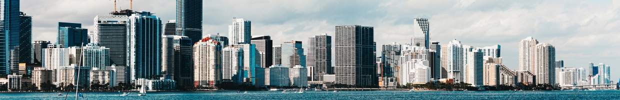 https://easyads.biz/wp-content/uploads/2022/02/Miami-Florida-skyline-from-the-Atlantic.jpg