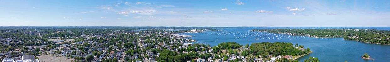 https://easyads.biz/wp-content/uploads/2022/02/Salem-Harbor-in-town-of-Salem-Massachusetts.jpg