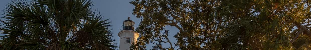 https://easyads.biz/wp-content/uploads/2022/02/St.-Marks-Lighthouse-in-Crawfordville-Florida.jpg