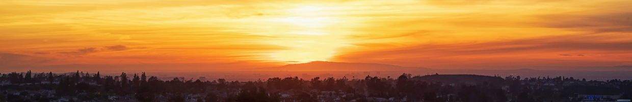 https://easyads.biz/wp-content/uploads/2022/02/Sunset-over-the-hills-of-Mission-Viejo-California.jpg