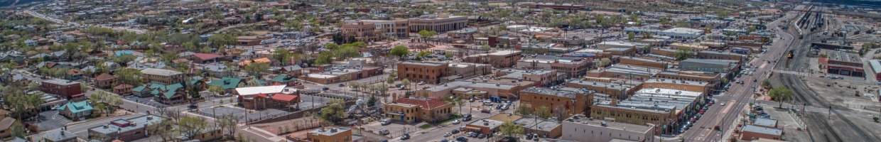 https://easyads.biz/wp-content/uploads/2022/03/Aerial-View-of-Gallup-New-Mexico.jpg