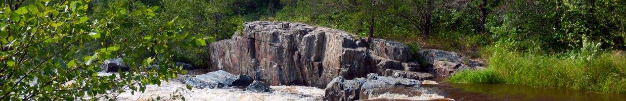 https://easyads.biz/wp-content/uploads/2022/03/Big-Falls-of-the-Eau-Claire-River-Wisconsin.jpg