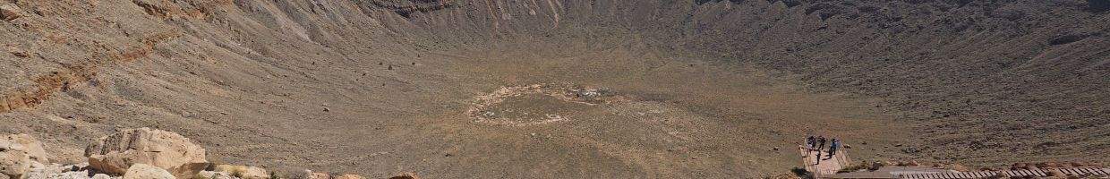 https://easyads.biz/wp-content/uploads/2022/03/Meteor-Crater-near-Winslow-Arizona.jpg