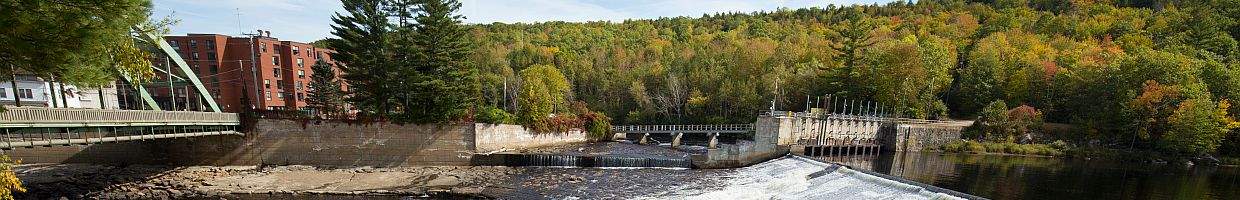 https://easyads.biz/wp-content/uploads/2022/03/Spillway-on-dam-of-the-Androscoggin-River-in-Rumford-Maine.jpg