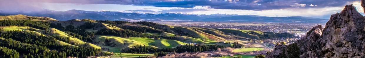 https://easyads.biz/wp-content/uploads/2022/03/Sunset-over-Bozeman-Montana.jpg