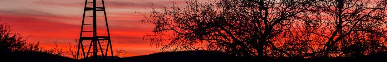 https://easyads.biz/wp-content/uploads/2022/03/Traveling-to-Tombstone-Arizona-on-a-cool-morning.jpg