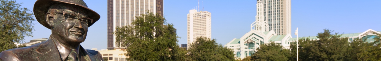 https://easyads.biz/wp-content/uploads/2022/07/Downtown-Mobile-Alabama.jpg